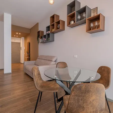 Pretty House Cinecitta Řím